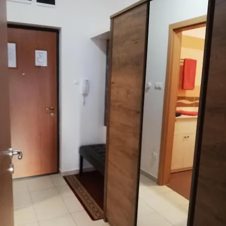 Appartement Alma Apartman *