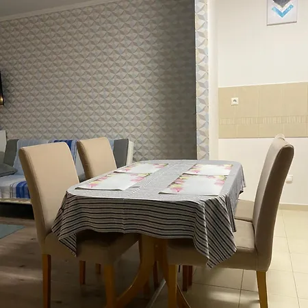 Appartement Alma Apartman